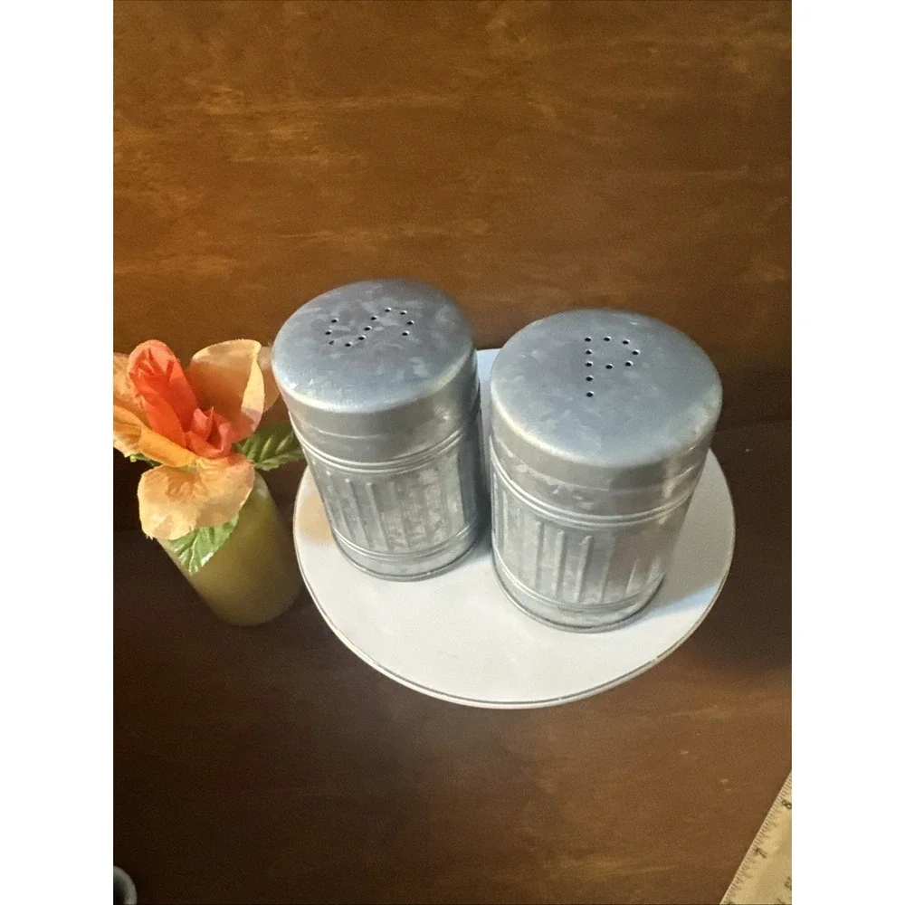 Vintage 1950s? Aluminum Salt and Pepper Shakers Brushed Metal Farmhouse Retro